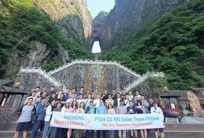 張家界康輝旅行社每日接待分享，品質(zhì)旅游，選擇康輝！