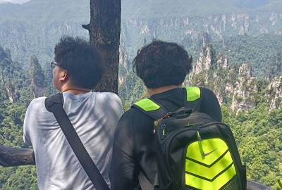 康輝接待獨(dú)立私家小包團(tuán)實(shí)況播放，康輝旅游，品質(zhì)看的見！